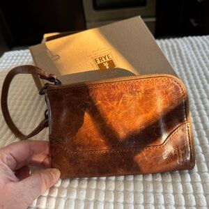 NEW - Frye Cognac Brown Leather Pouch Wristlet